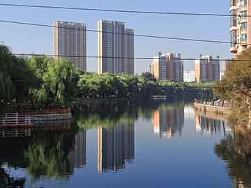 女生职高学习口腔修复科（女生学口腔修复工艺好吗）